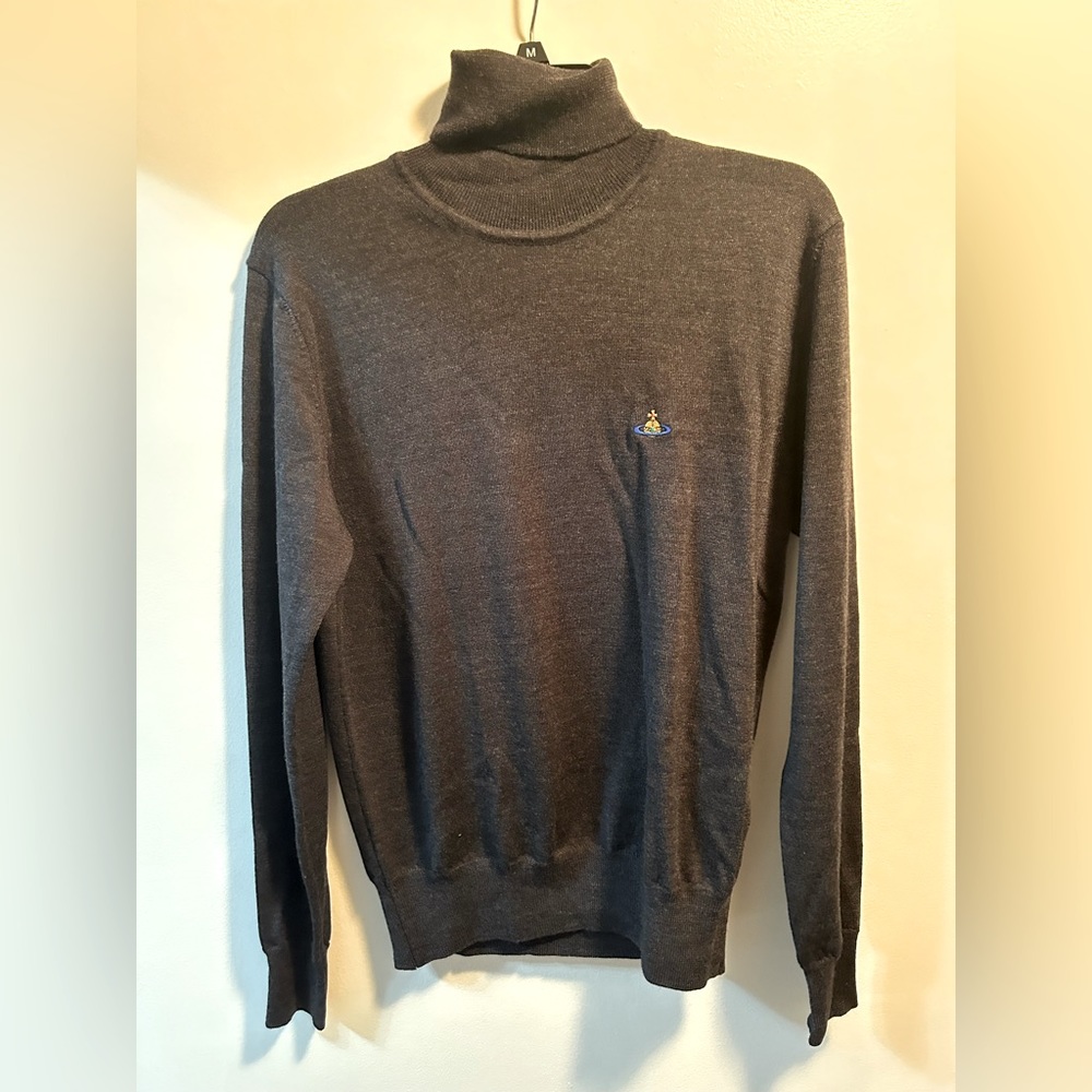 *NWT* VIVIENNE WESTWOOD MENS WOOL TURTLENECK, BRAND NEW AND VERY STYLISH!